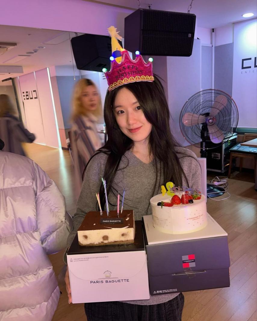 (G)I-DLE who spent their birthday on Shuhua's Instagram