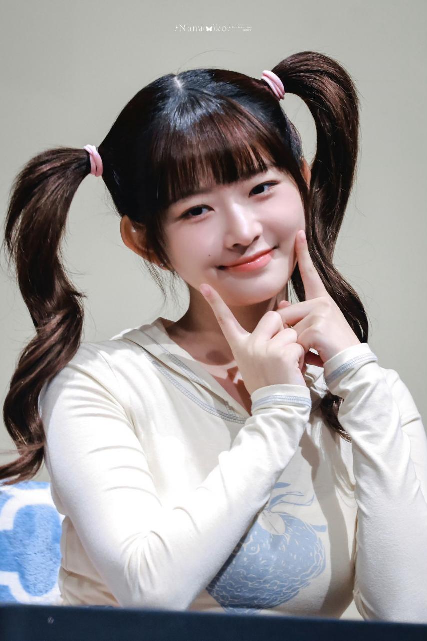 I've got pigtails, beautiful little girl, Kongsooni