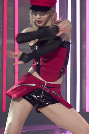 Latex hot pants ITZY ITZY RYUJIN's gifs