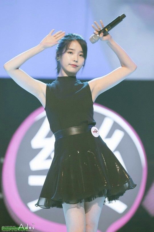 IU