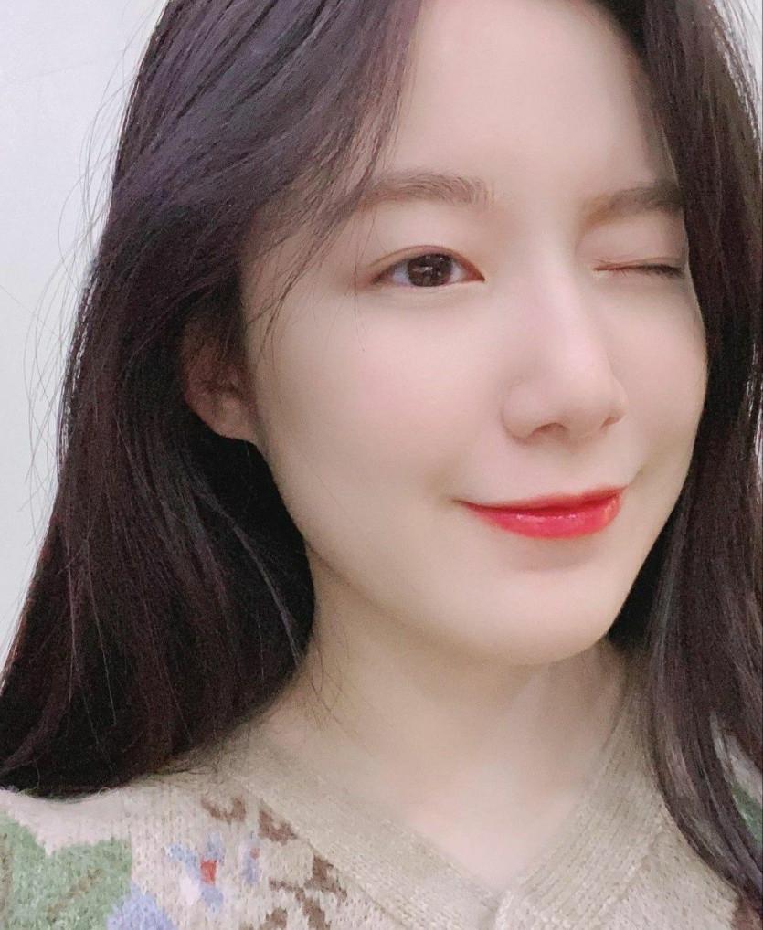 (G)I-DLE's Shuhua