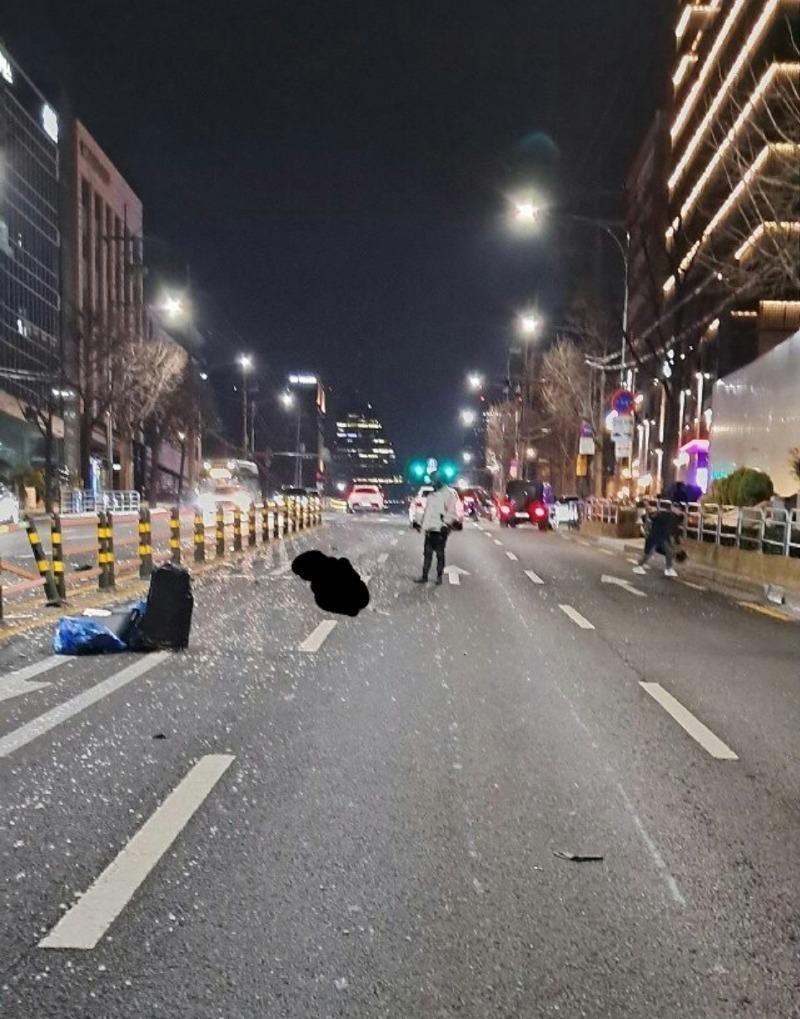 A few days ago, a drunk driving accident in Gangnam and DJ Ye-song