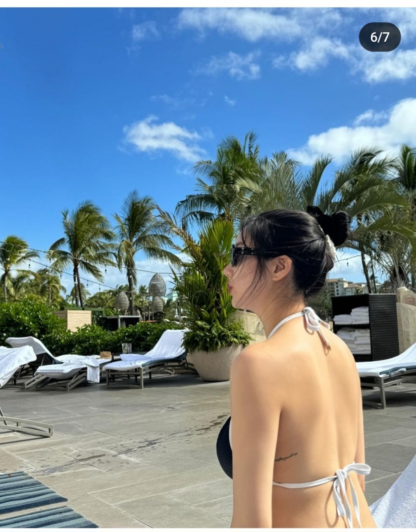 Kwon Eunbi, Kwon Eunbi, Instagram bikini