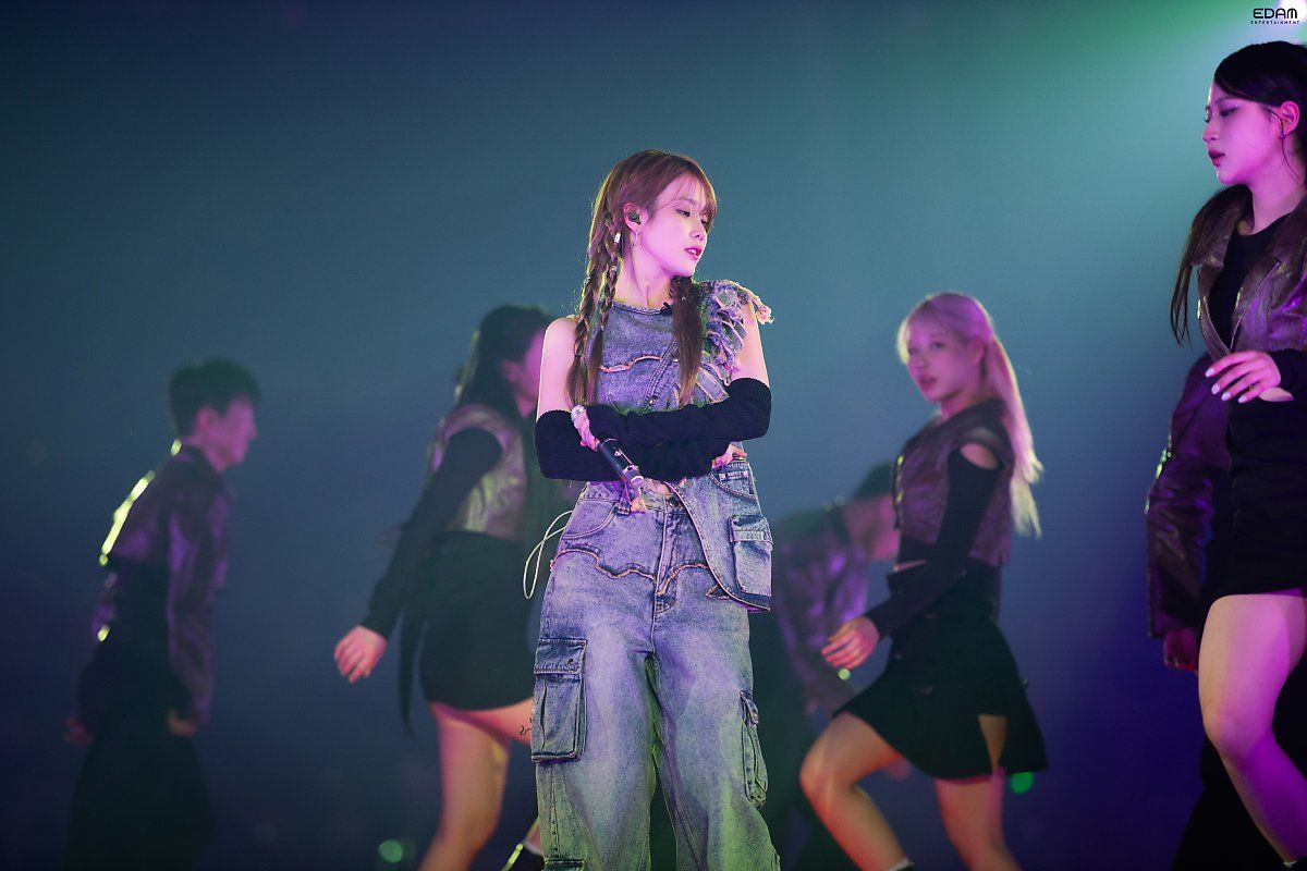 IU Seoul_Concert_Behind the scenes