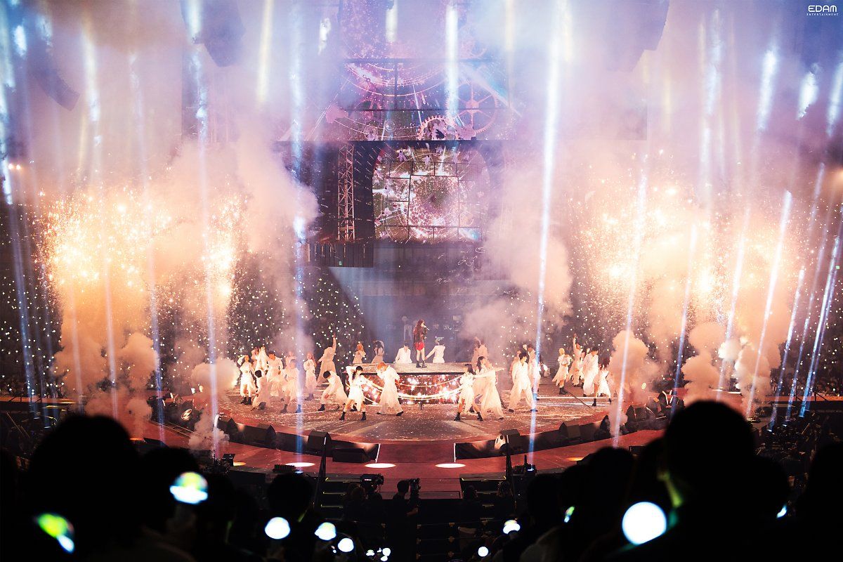 IU Seoul_Concert_Behind the scenes