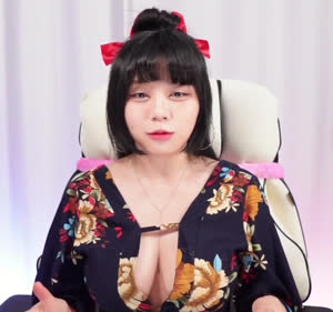 Hakkadak Yeoul's improved kimono Yukdeokjin cleavage open