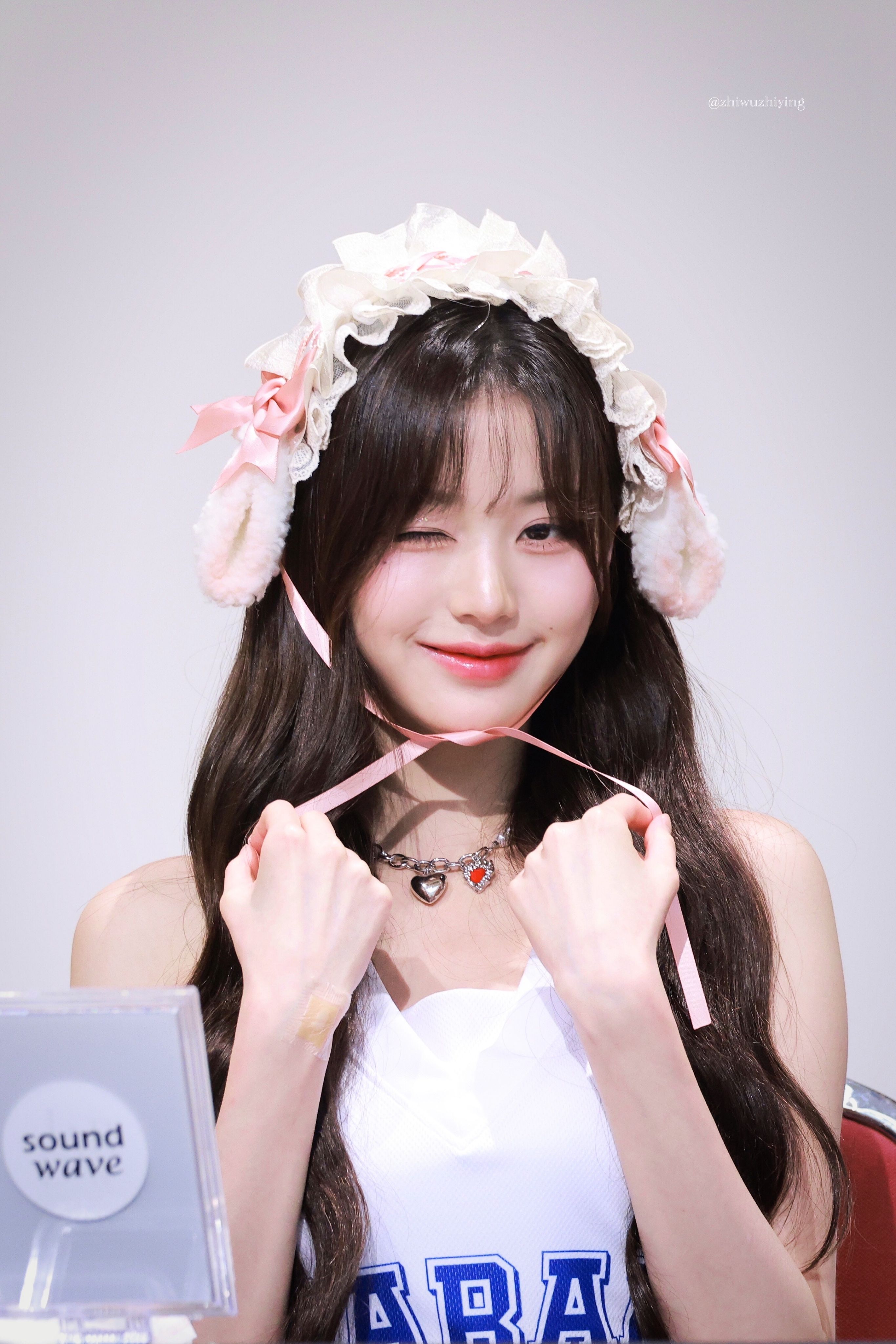 Jang Wonyoung fan signing event