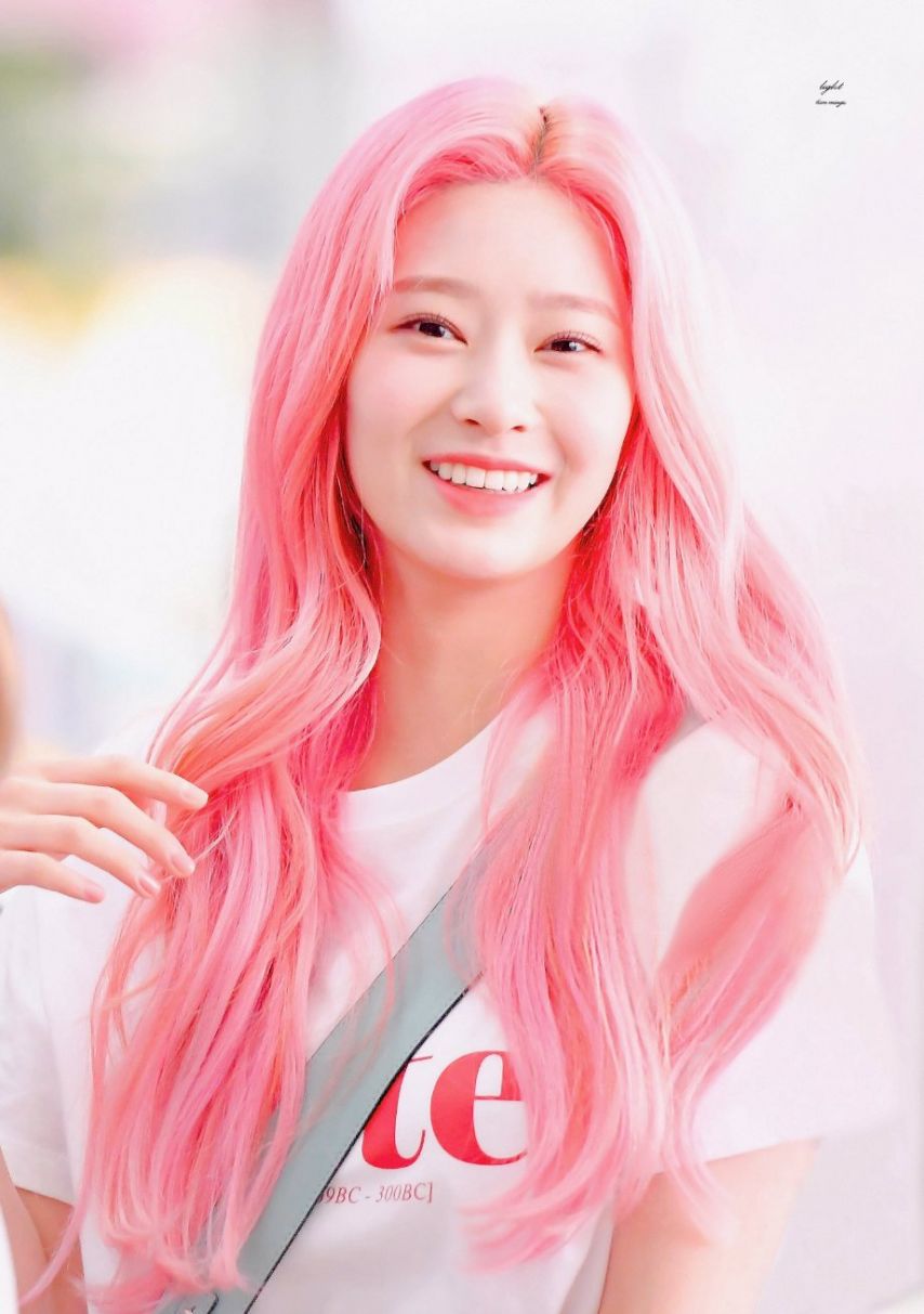 [IZ*ONE] Pink Kim Min-ju