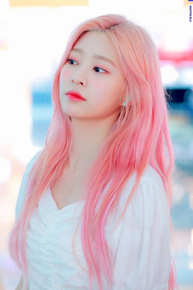 [IZ*ONE] Pink Kim Min-ju