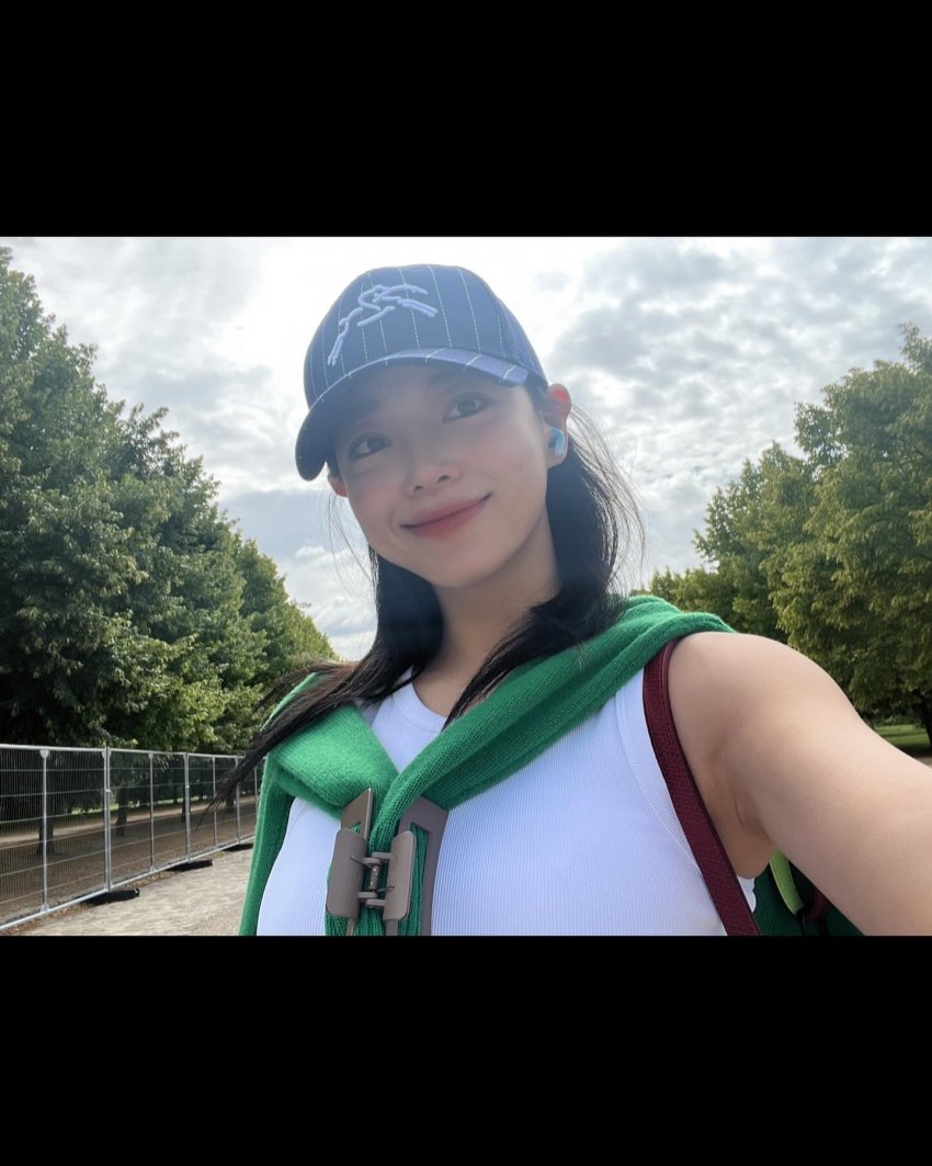 Sejeong Kim baseball cap white tank top