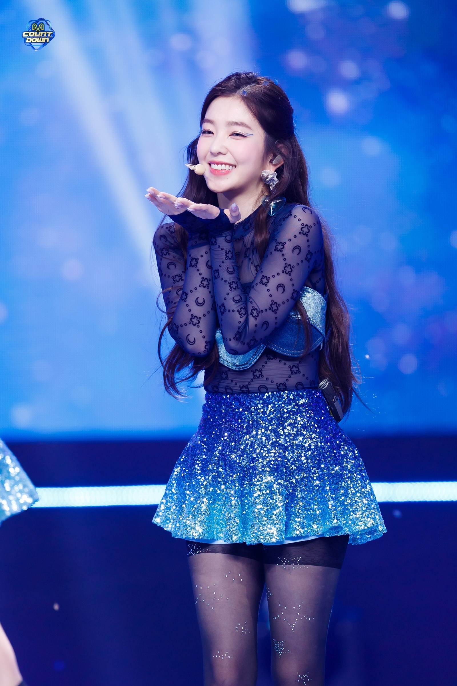 Red Velvet Irene Blue See-through Costume Gums Band (High Definition)