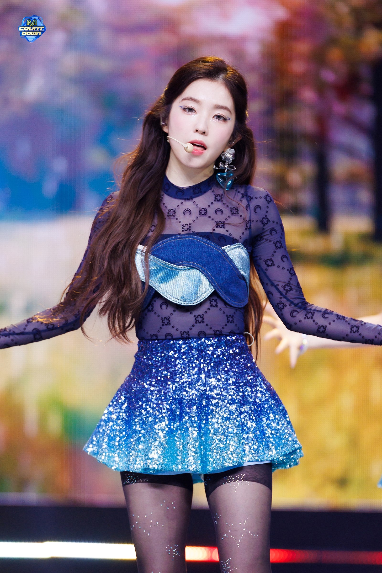 Red Velvet Irene Blue See-through Costume Gums Band (High Definition)