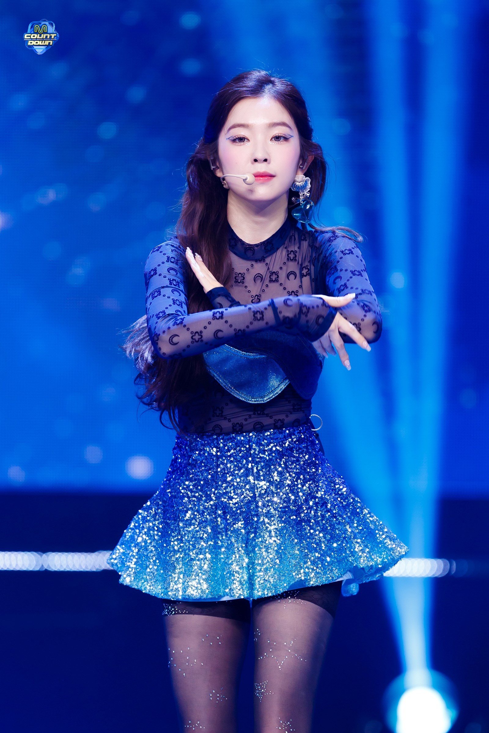 Red Velvet Irene Blue See-through Costume Gums Band (High Definition)