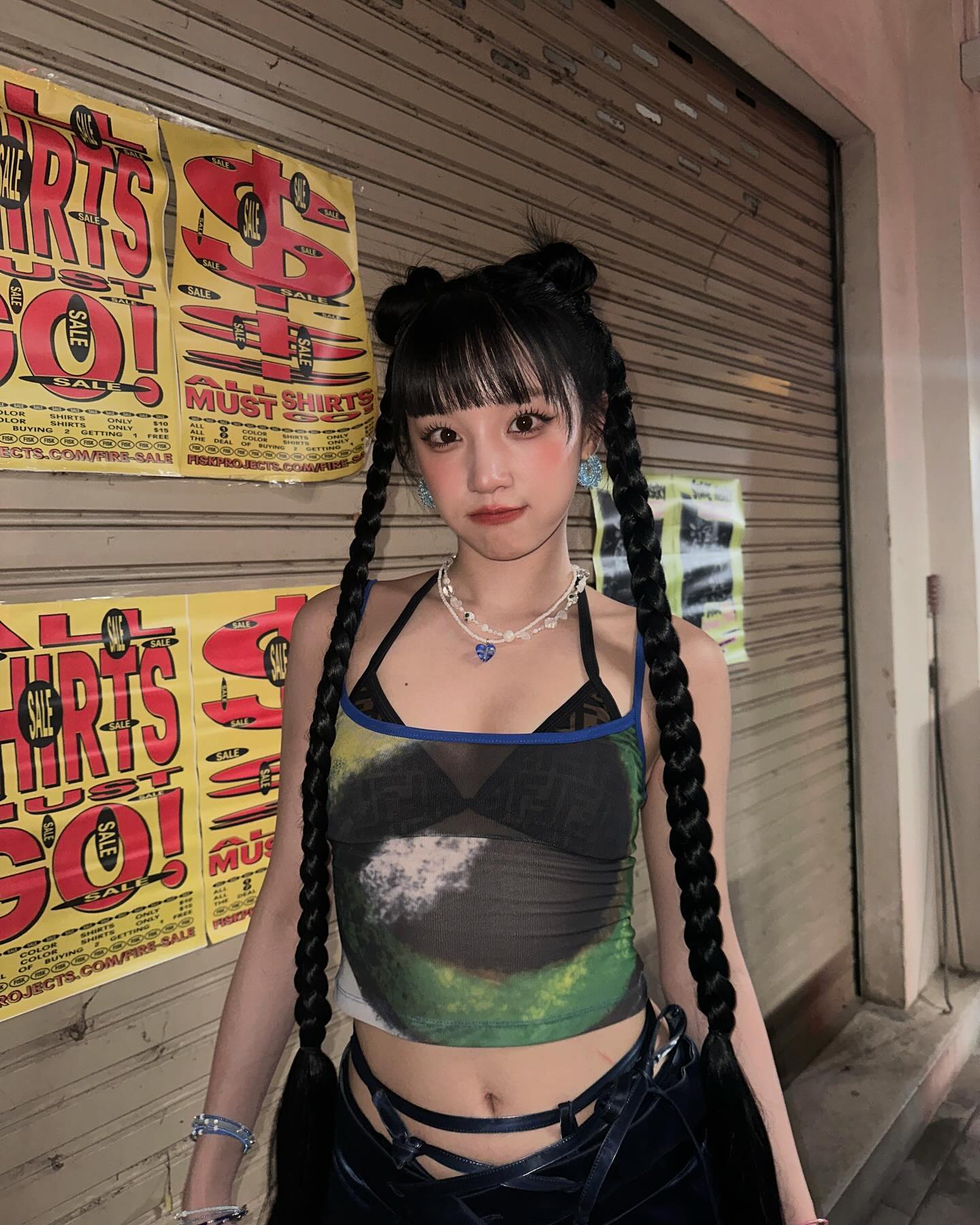 See-through string tank top, string bikini bust + belly button kids Yuqi