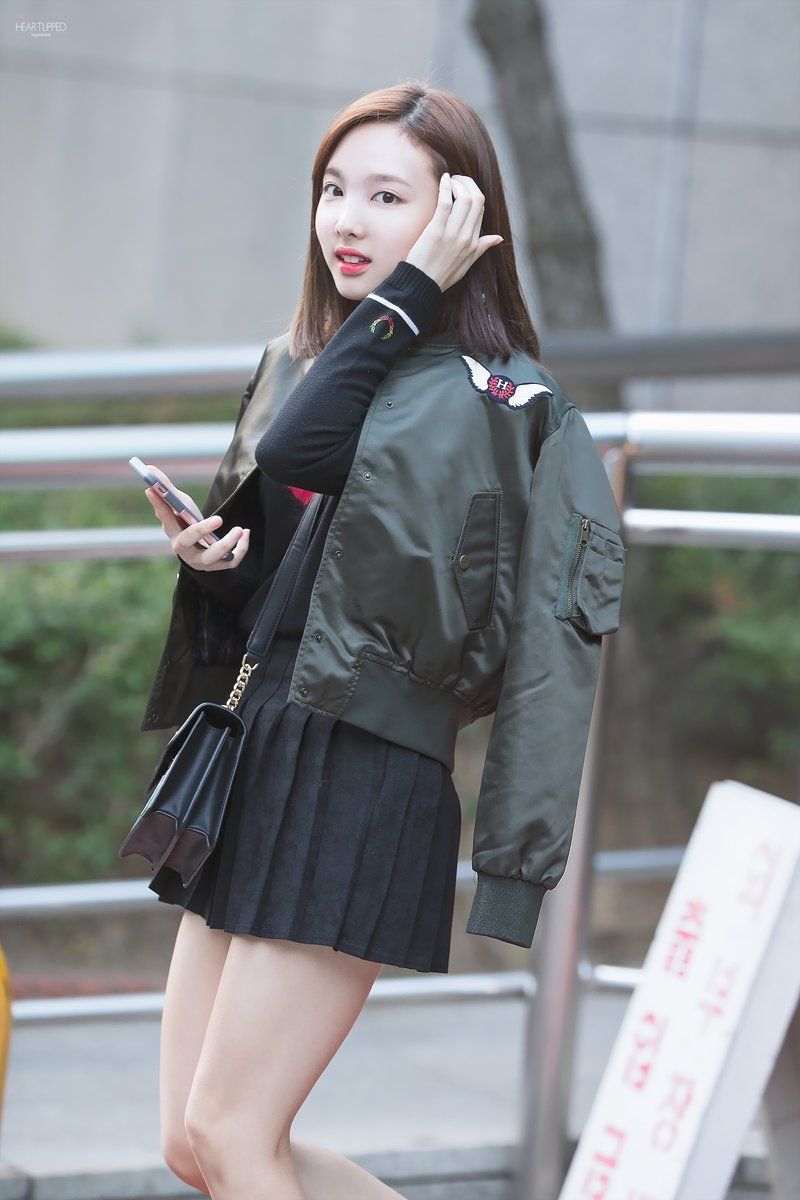 Twice Nayeon (7)