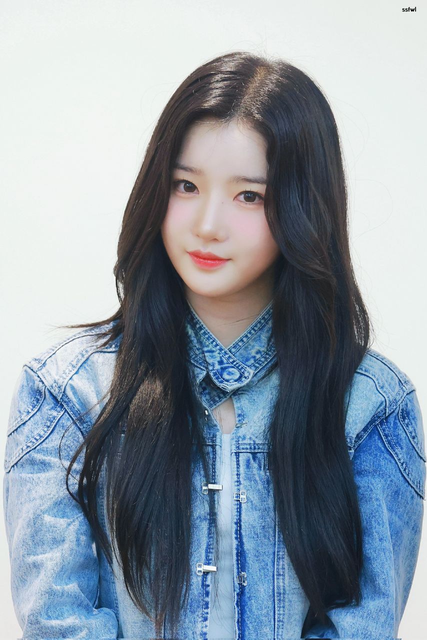 Triple S Kim Yoo-yeon