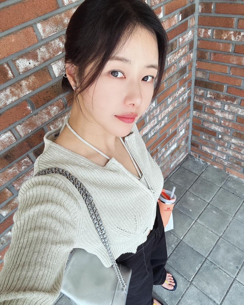 Park Ha-na's Instagram