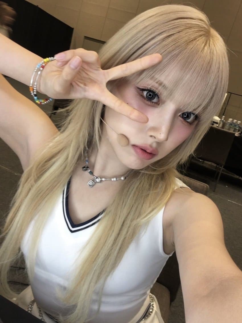 Nmix Jiwoo blonde dye visual