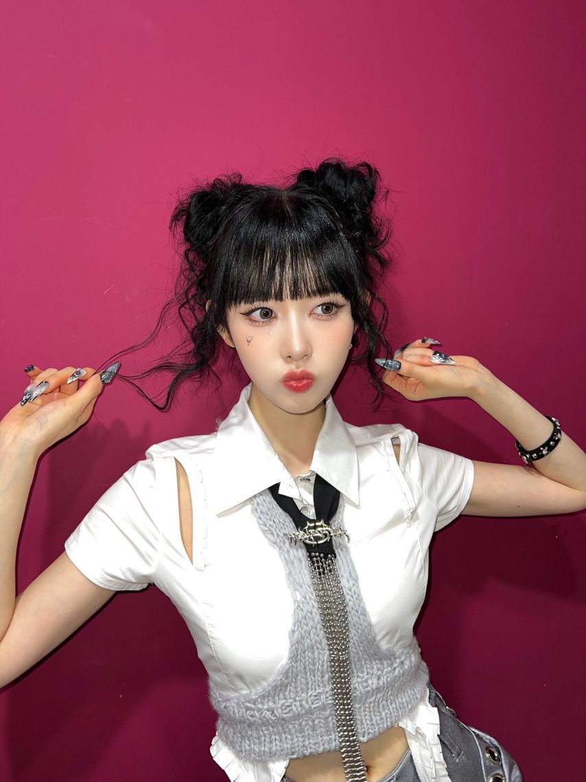 Si-eun (Stay C)