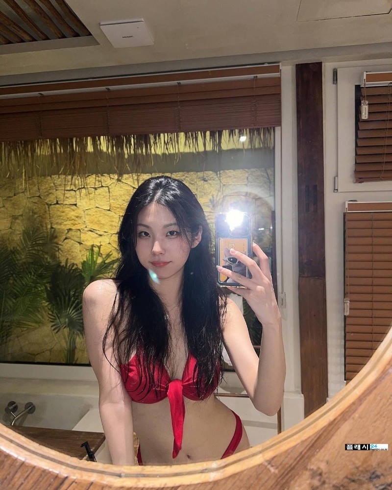 ㅇㅎ) Juju-chan’s summer vacation fashion during Chijijik activities