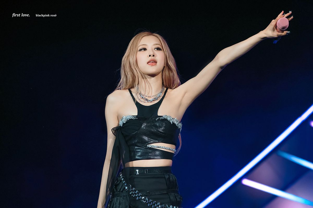 2023 Coachella Blackpink Rosé slim sleeveless armpits