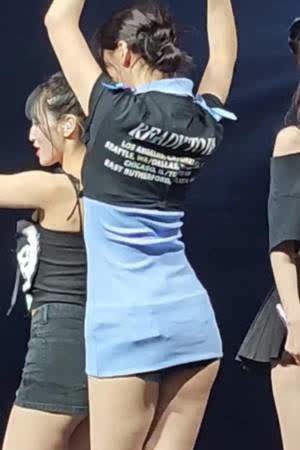 One piece thigh Twice Nayeon GIF