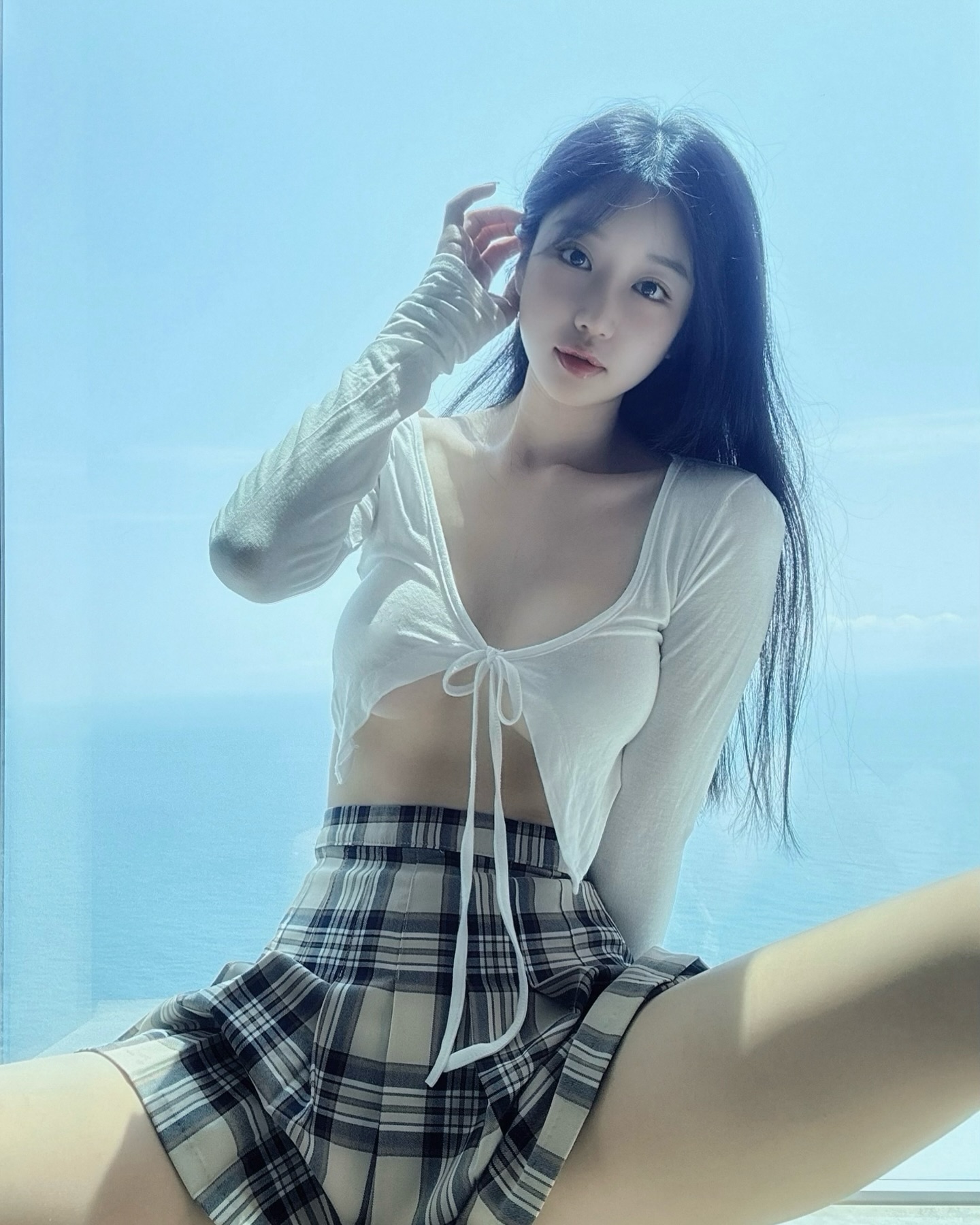 Sexy BJ, Seo-ah’s older sister, underboob breasts, high leg panties