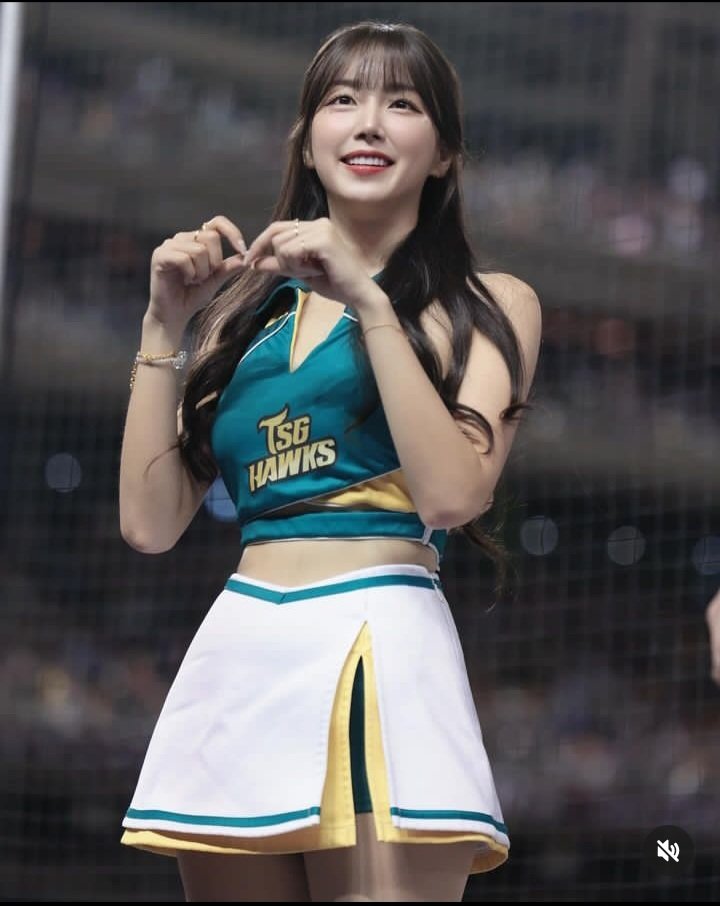 ㅇㅎ) Ahn Ji-hyun cheerleader’s current status