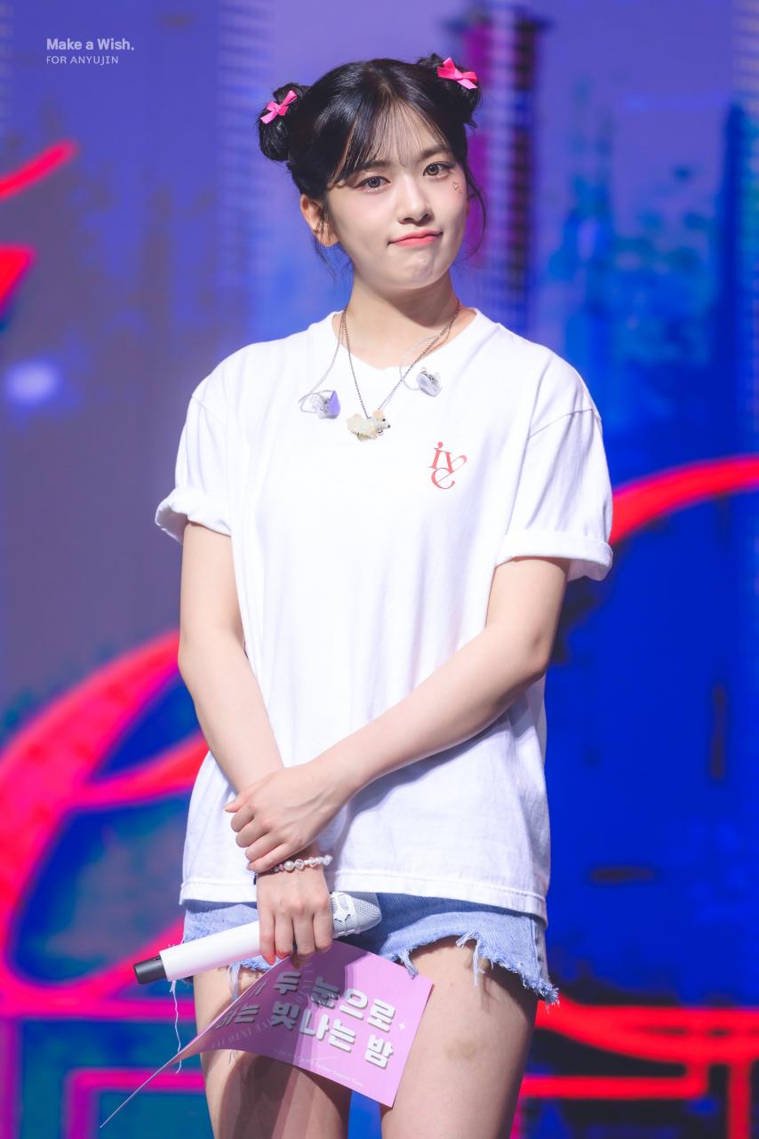 Ive Ahn Yu-jin, pucca hair, beauty, white tee