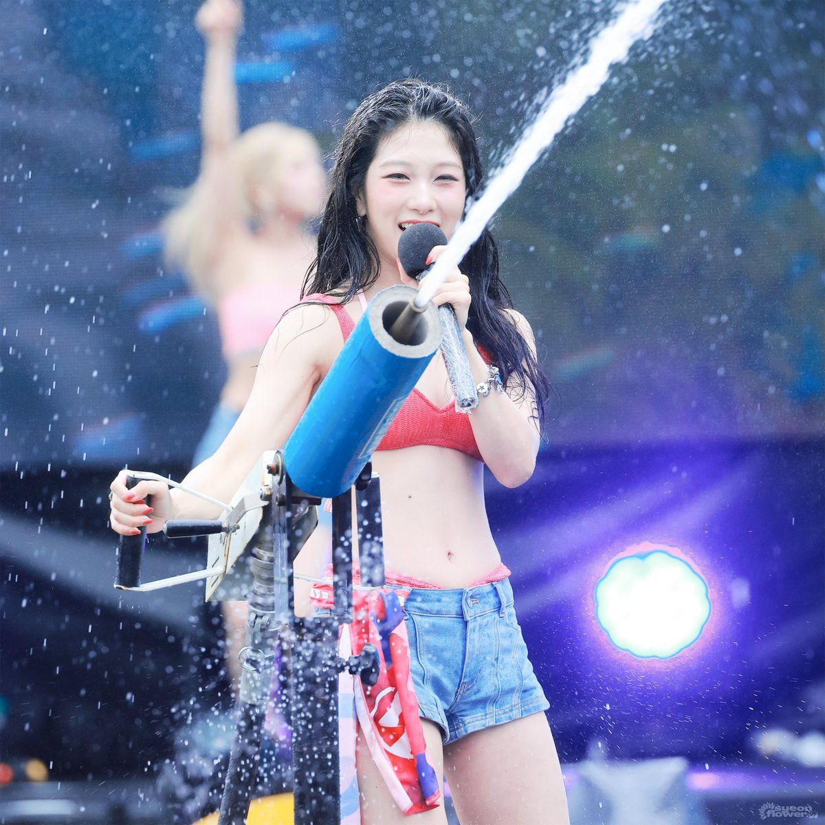 Seoyeon Lee Water Bomb