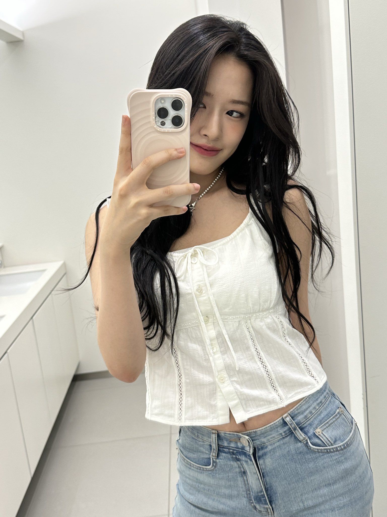 Yujin Ahn