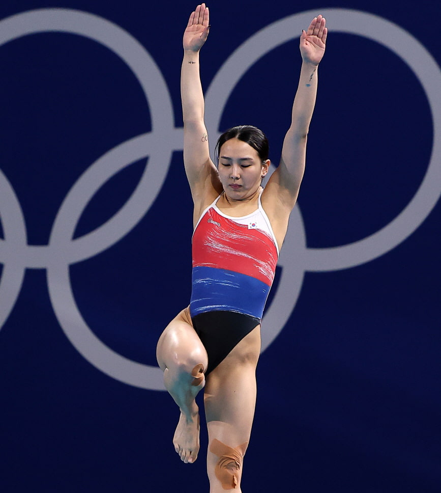 Diving Suji Kim