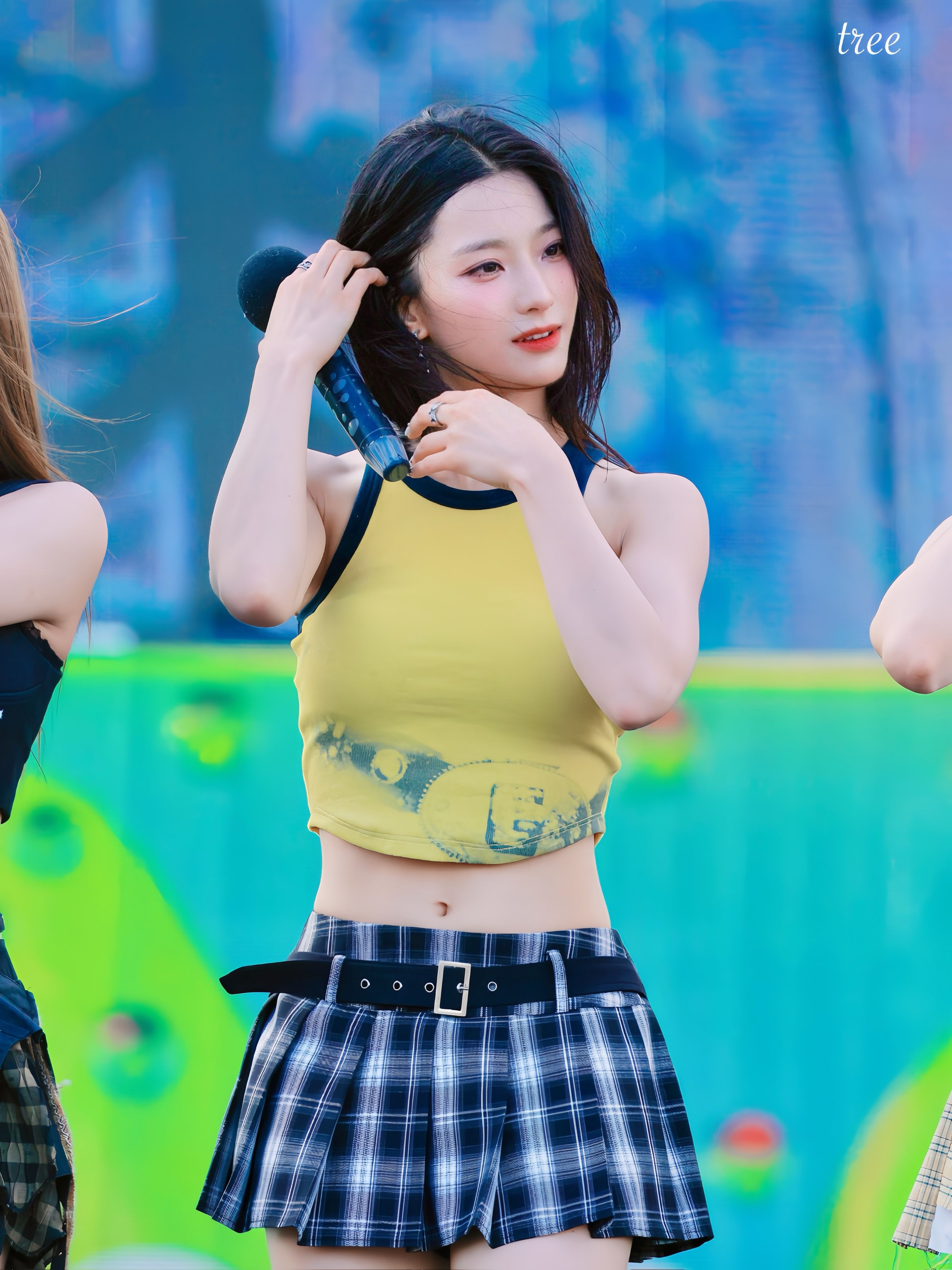 Saerom Lee Water Bomb