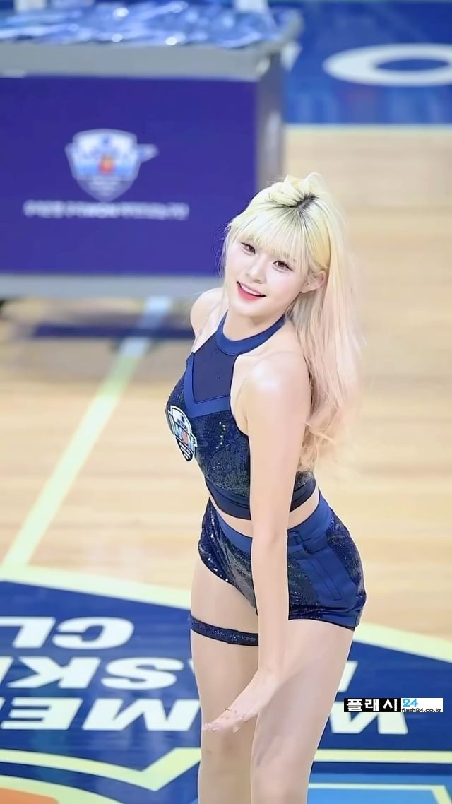 ㅇㅎ) This is Doosan cheerleader Ahn Hye-ji glamor.