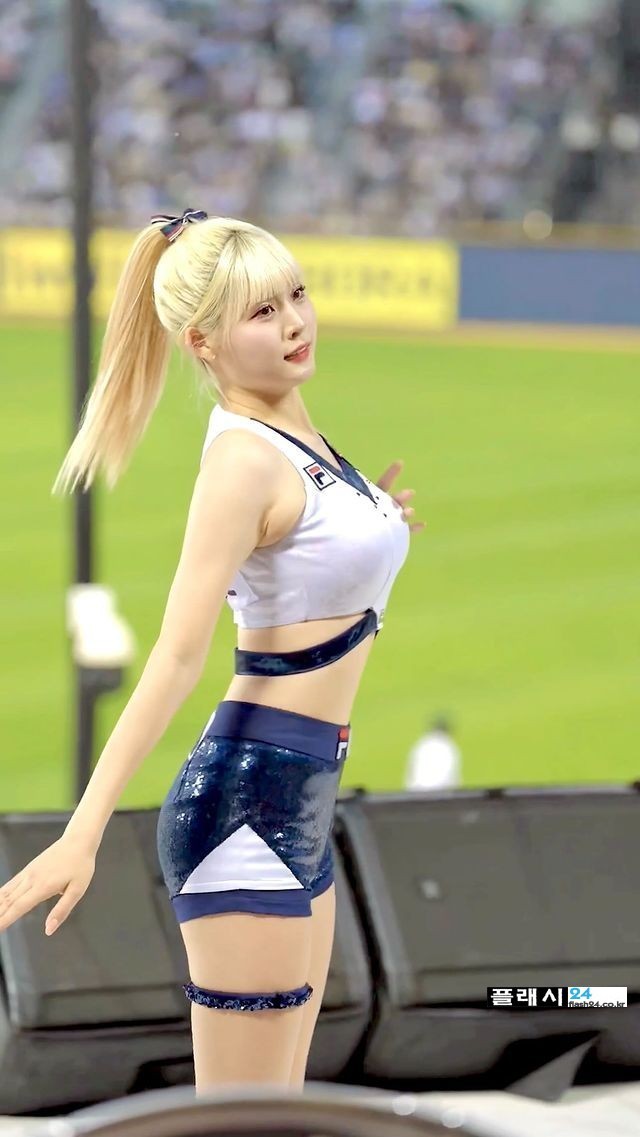 ㅇㅎ) This is Doosan cheerleader Ahn Hye-ji glamor.