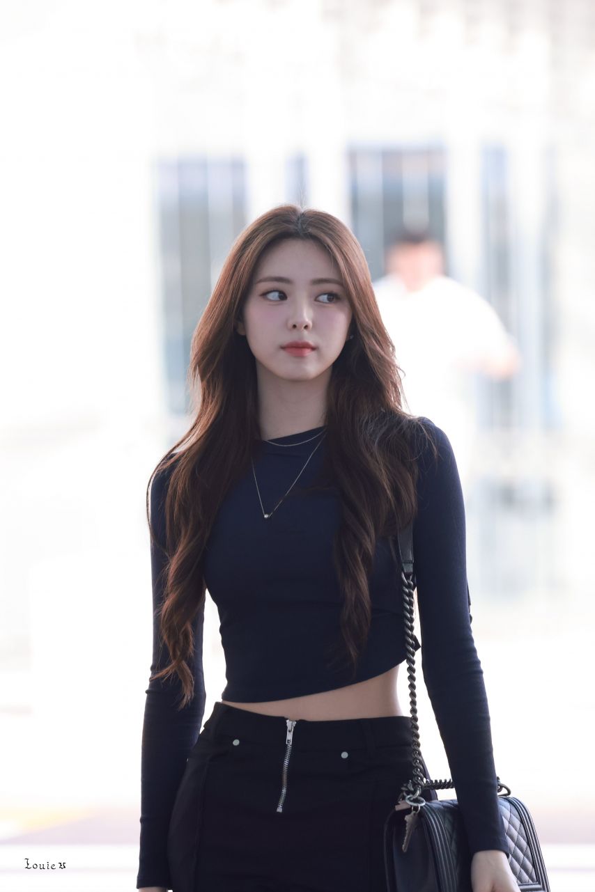 ITZY Yuna