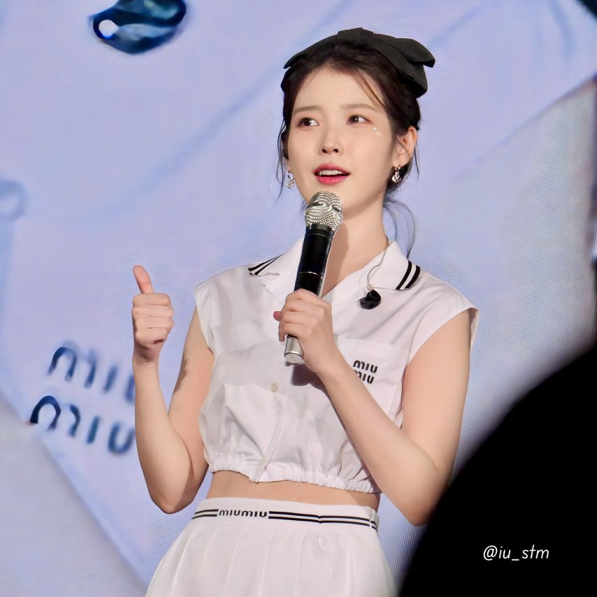 IU