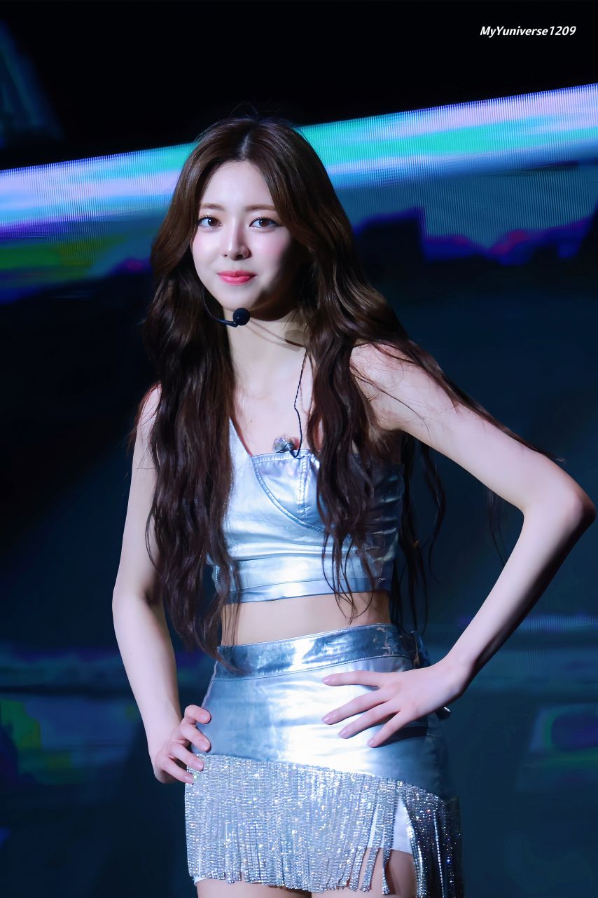 Yuna (ITZY)