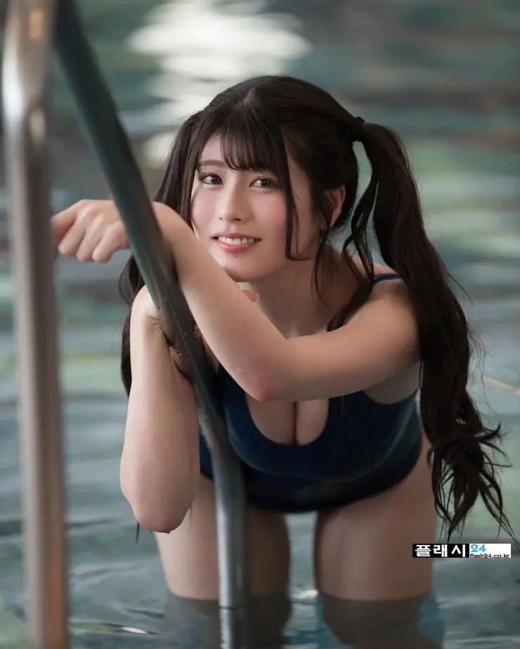 ㅇㅎ) Gravure model Chitose Yoshino waiting for her debut