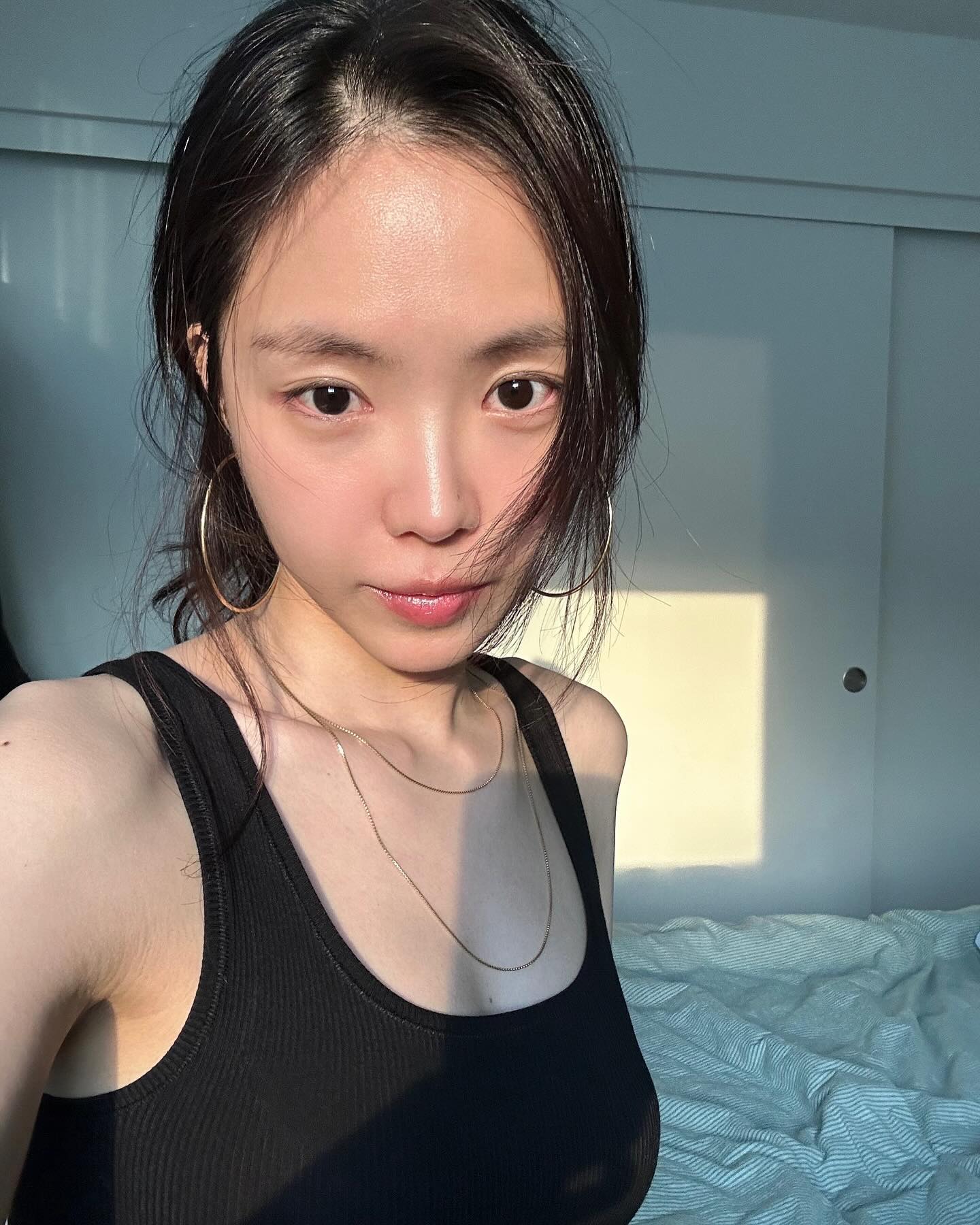 Son Na-eun's black bikini leggings are still the ultimate slanderer