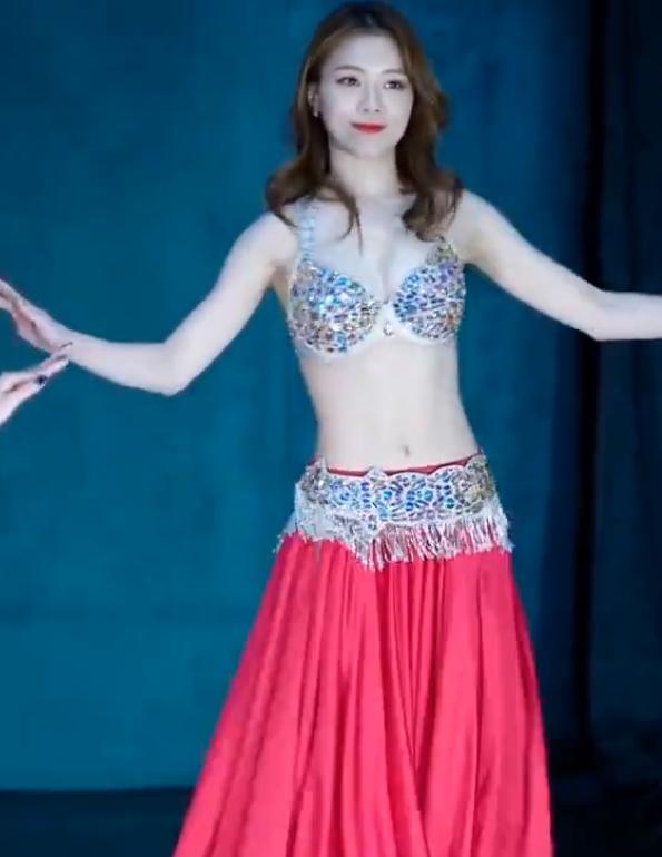 Lim Seong-mi's belly dance journey