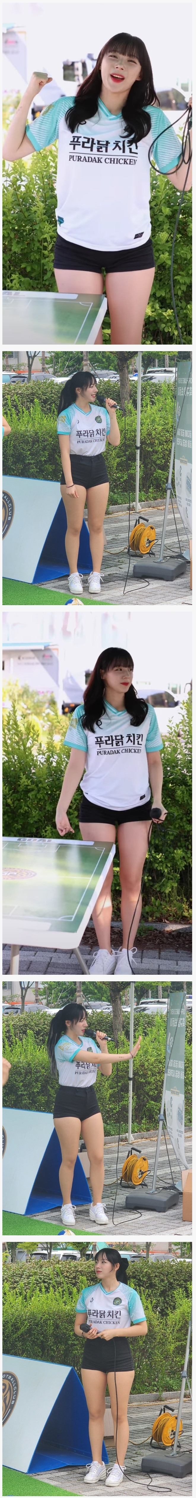 Ha Ji-won's cheerleader lean legs ㄷㄷ