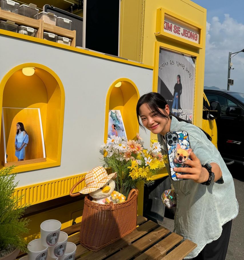 (SOUND)Sejeong Kim itMICHAA coffee truck selfie