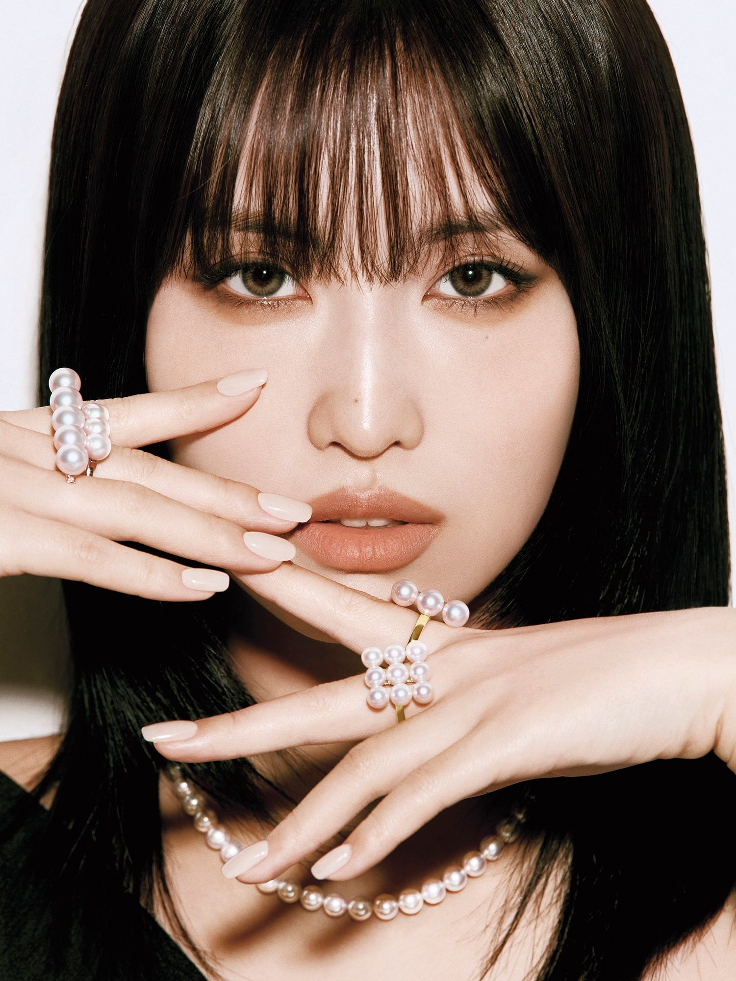 Momo pictorial