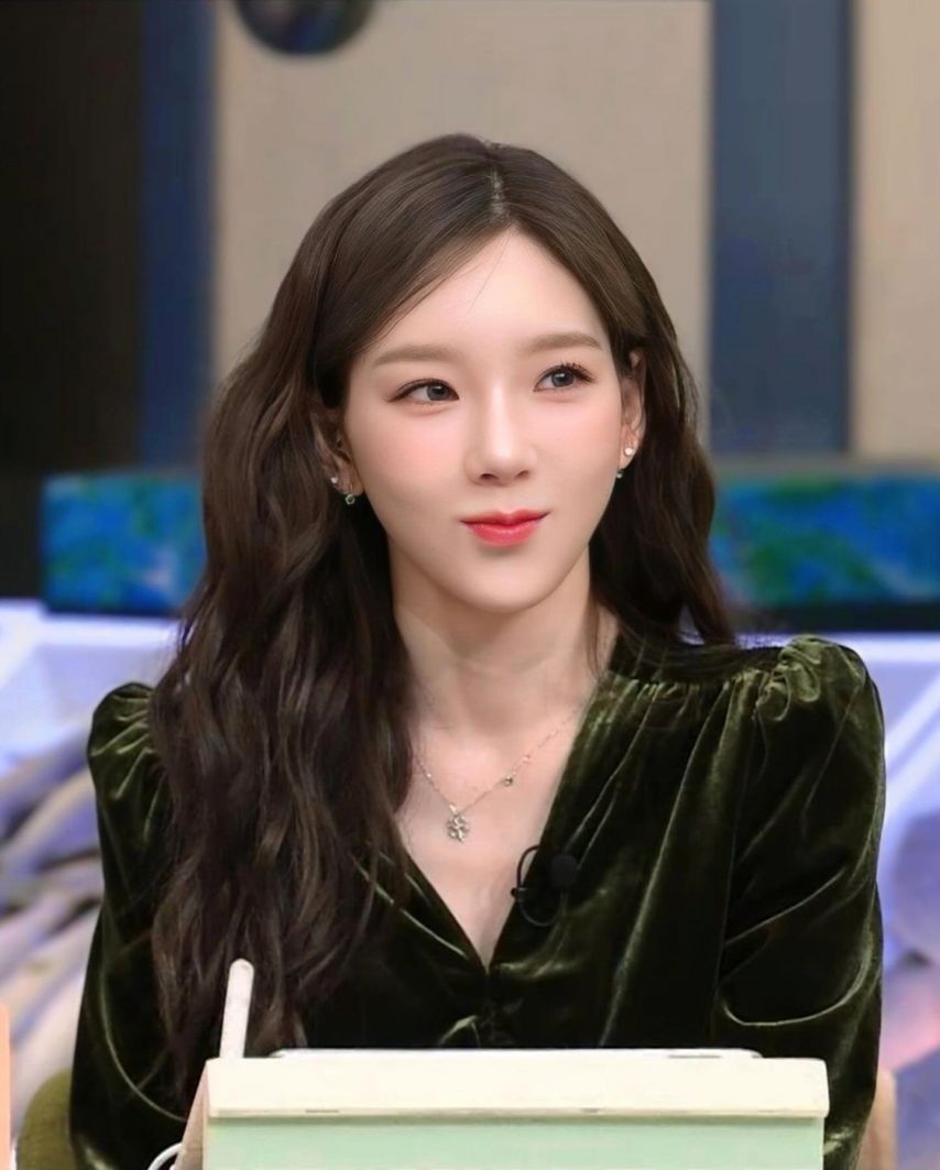 taeyeon amazing saturday