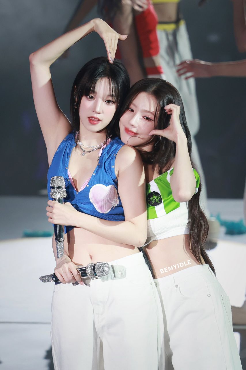 Miyeon Yuqi Shuhua (children)