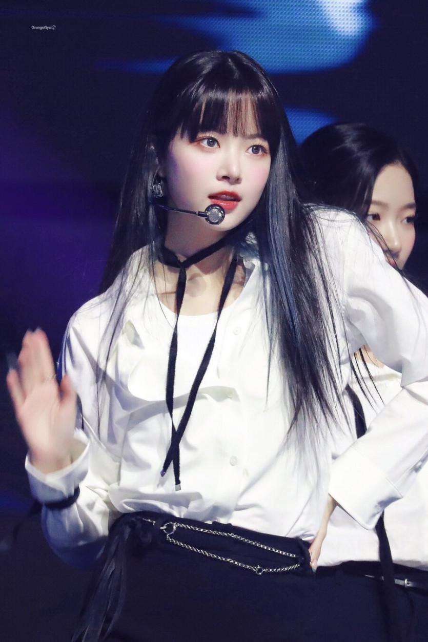 Le Seraphim Eunchae Hong