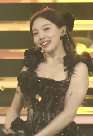 TWICE Nayeon see-through corset armpit