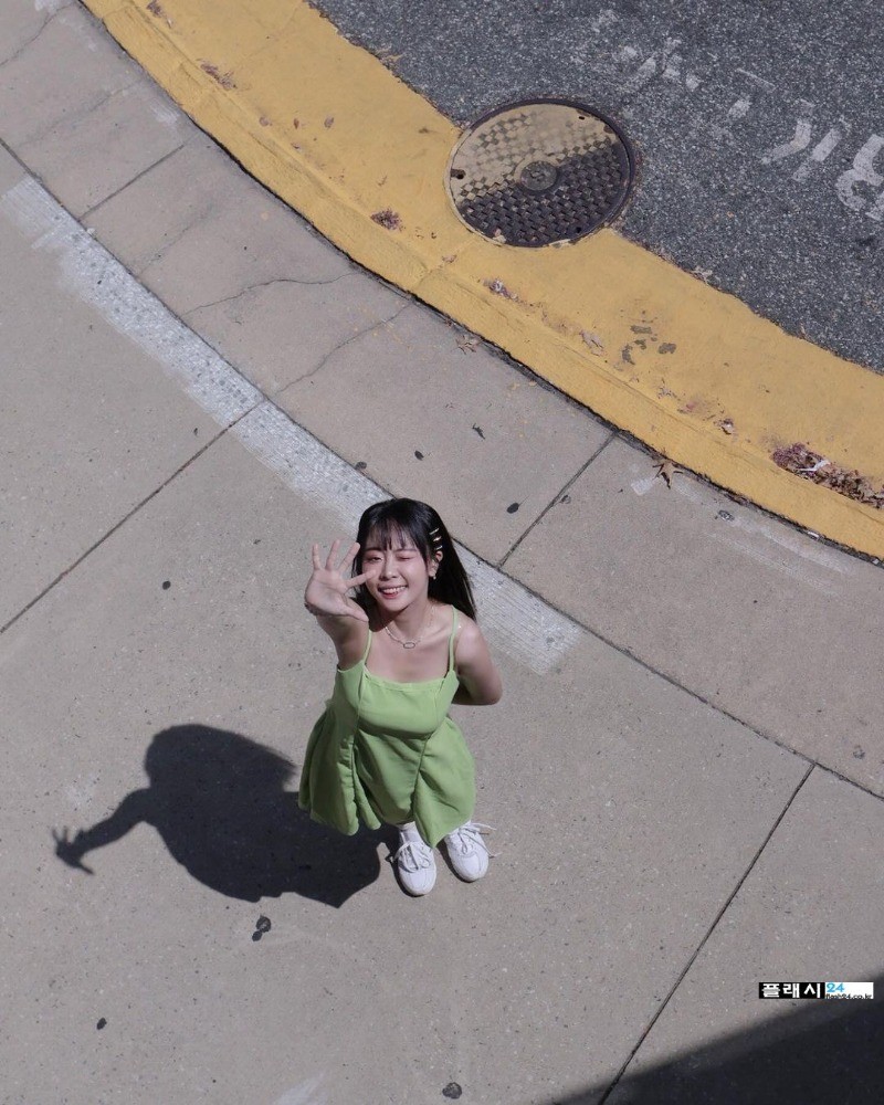 Taiwanese version of Kim Yi-seo cheerleader