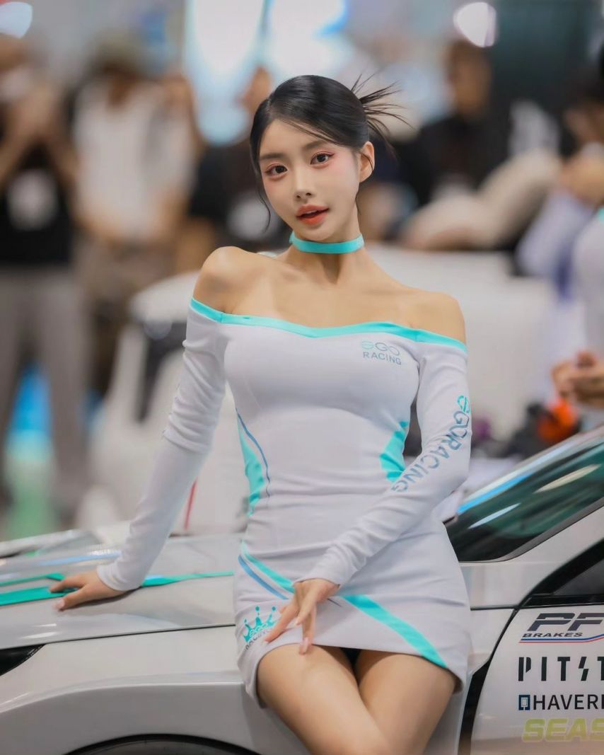 2024 Auto Salon Week Isia